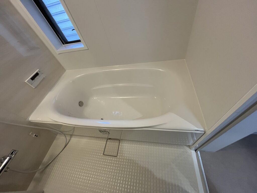 交野市倉治3丁目の風呂