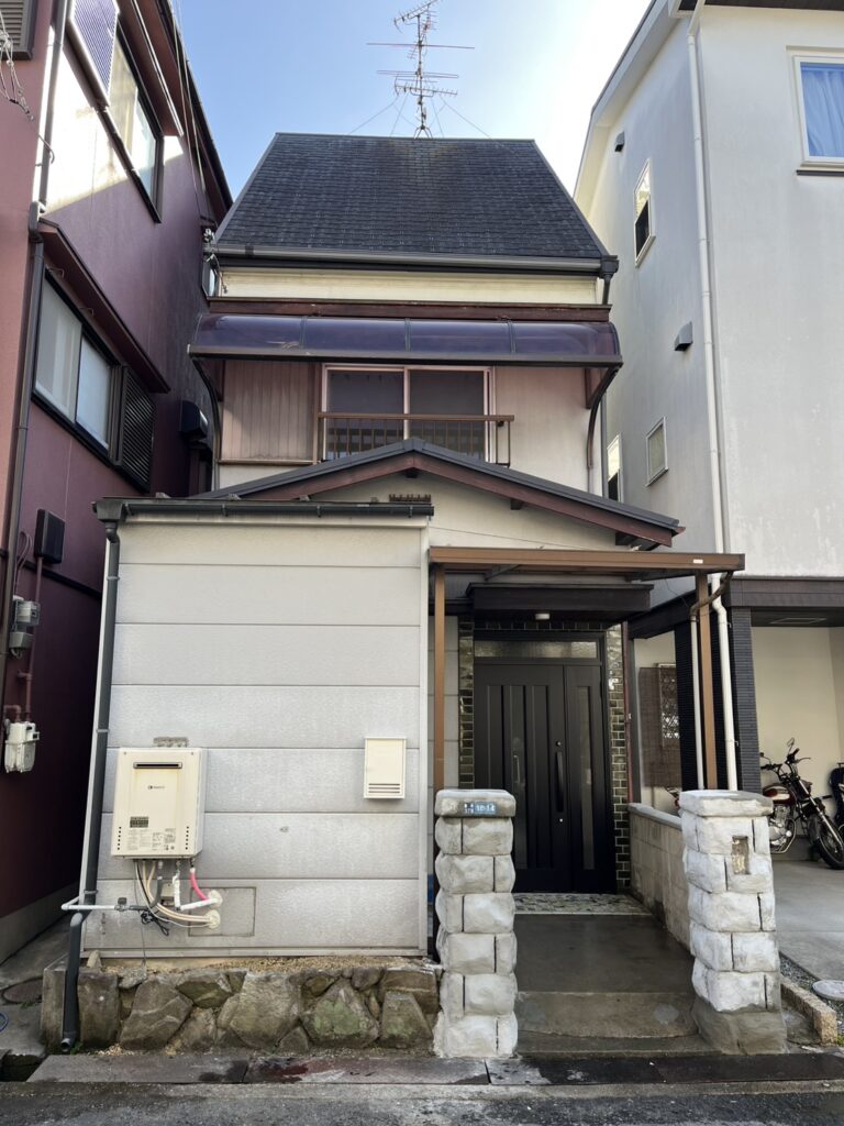 大阪府交野市倉治の戸建て物件の外観